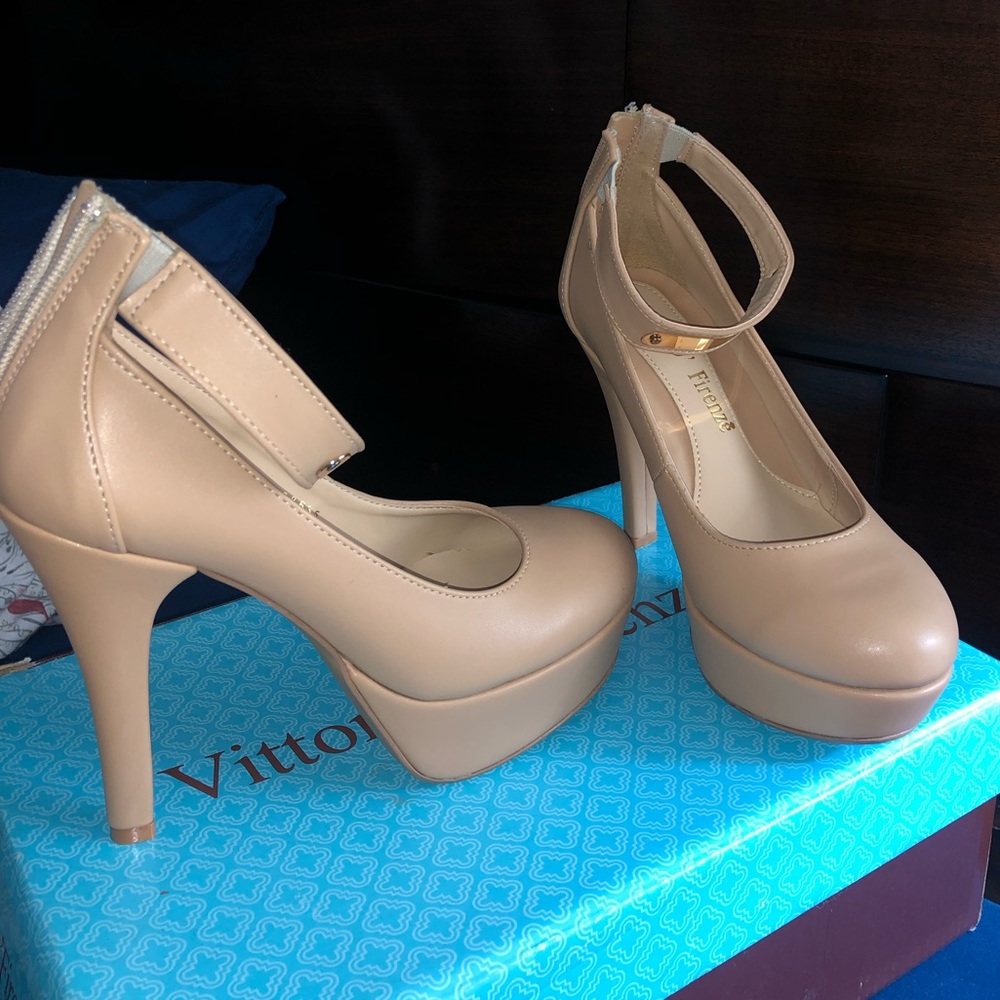 Tan heels